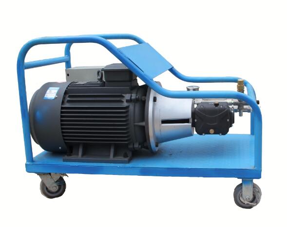 高壓除銹清洗機.jpg